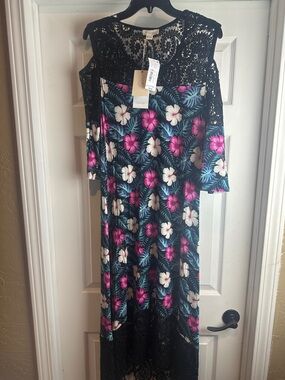 Greige NWT Tropical Cold Shoulder High-Low Maxi Dress Size M